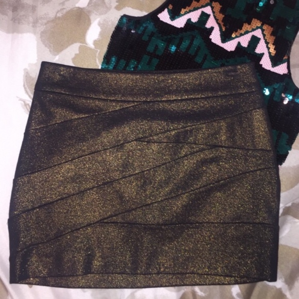 Express Mini Skirt